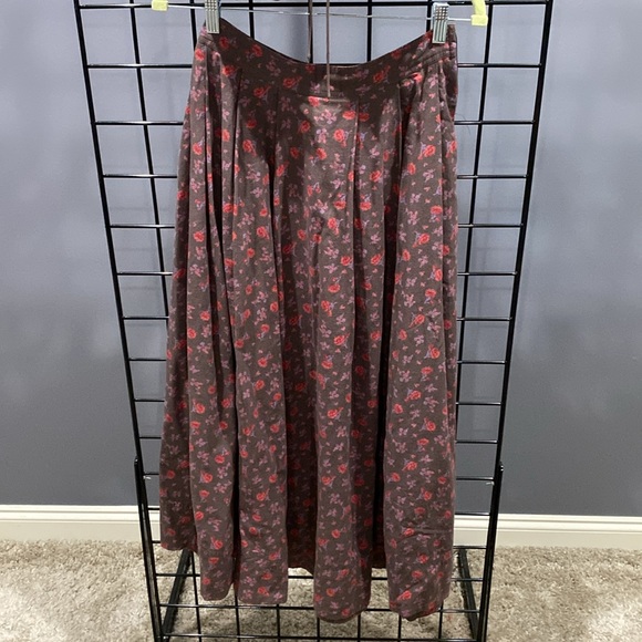 Free people Fiona Set. Free new necklace and UO EUC cardigan w/purchase - Picture 8 of 16